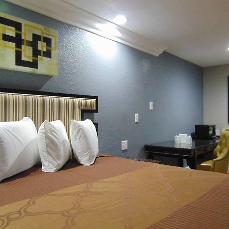 אורוויל Budget Inn מראה חיצוני תמונה